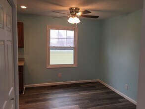 203 Rockridge Rd in Chippewa Lake, OH - Foto de edificio - Building Photo