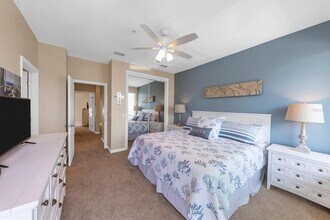 8272 Harborside Cir in Englewood, FL - Building Photo - Building Photo