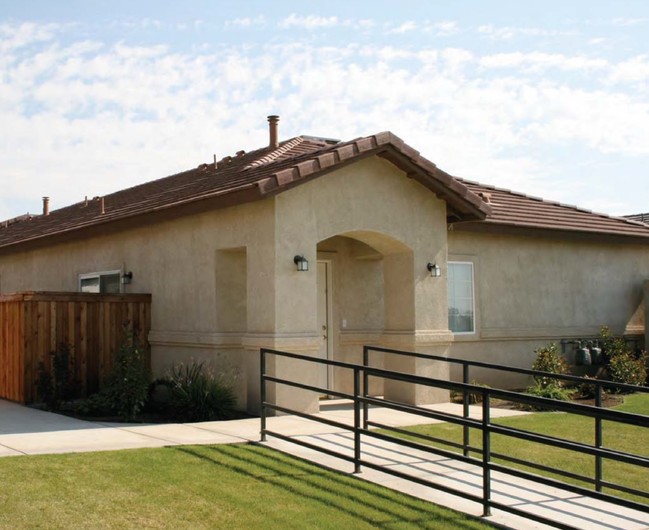 West Day Ranch - Group 1 - Orchid Dr in Bakersfield, CA - Foto de edificio - Building Photo