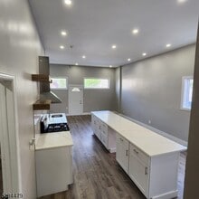 333 Clinton St in Haledon, NJ - Building Photo - Building Photo