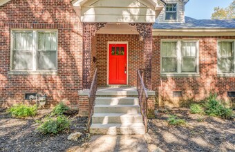 140 Holmes Ave in Covington, TN - Building Photo - Building Photo