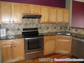 1107 Bergmann Dr in Stillwater, MN - Foto de edificio - Building Photo