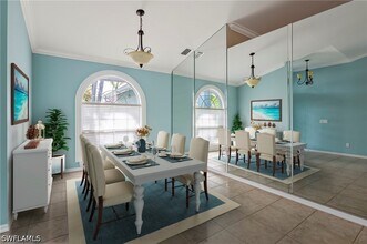 1983 E Crown Pointe Blvd in Naples, FL - Building Photo - Building Photo