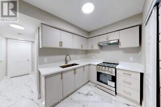 195 Balmoral Ave N in Hamilton, ON - Building Photo - Building Photo