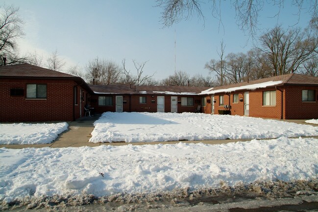 21360 Mitchelldale Ave in Royal Oak Twp, MI - Building Photo - Building Photo