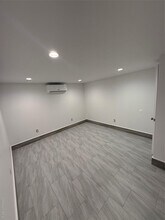 174 Whittier Ave in North Babylon, NY - Building Photo - Building Photo