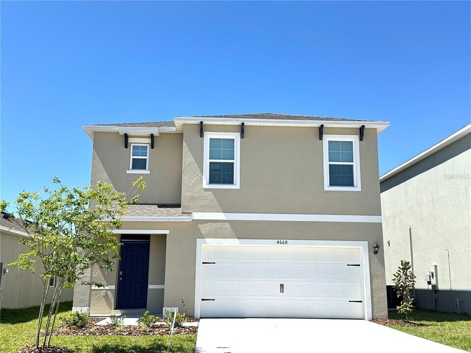 4668 Ostero St in Winter Haven, FL - Building Photo