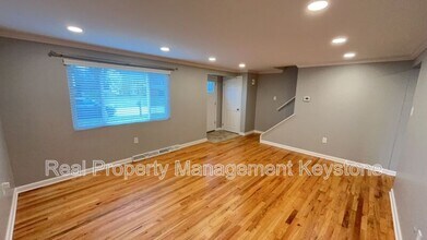 575 Sautter Dr in Crescent, PA - Building Photo - Building Photo