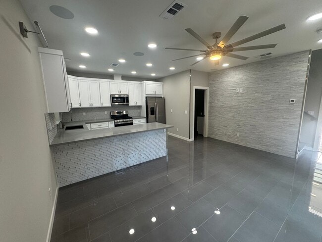 1550 Murdell Ln in Livermore, CA - Building Photo - Building Photo