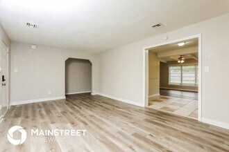 106 Angeles Rd in Debary, FL - Building Photo - Building Photo