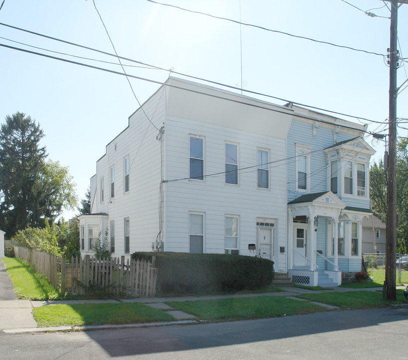 64 Mcelwain Ave in Cohoes, NY - Building Photo