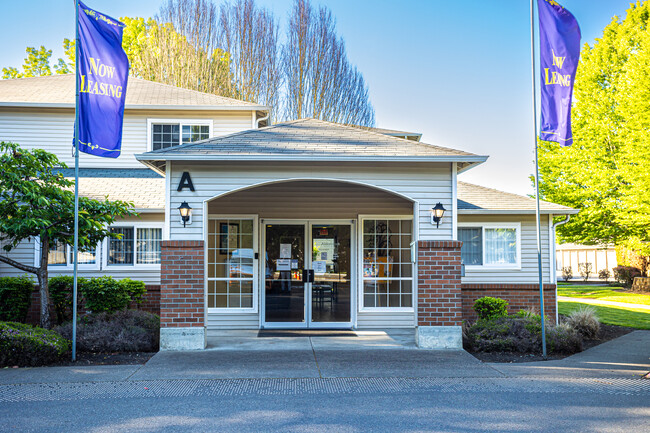 Alderbrook Apartments in Kent, WA - Foto de edificio - Building Photo