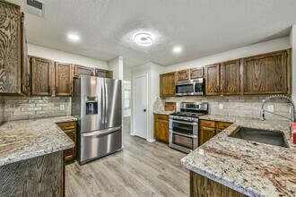 22630 Round Valley Dr in Katy, TX - Building Photo - Building Photo