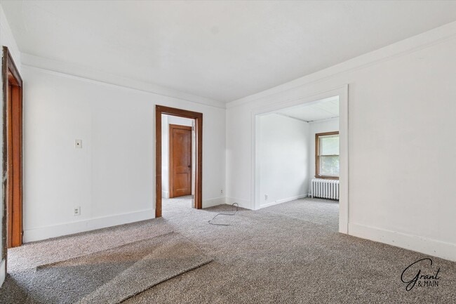 24370 Fern Ave in Eastpointe, MI - Building Photo - Building Photo