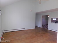 2098 NJ-35 in South Amboy, NJ - Building Photo - Building Photo