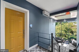 1829 13th St NW in Washington, DC - Foto de edificio - Building Photo