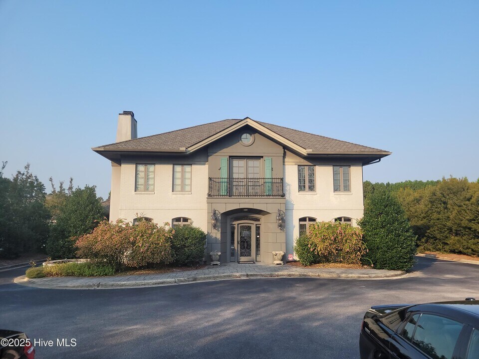 3713 Nash St NW-Unit -300 in Wilson, NC - Building Photo
