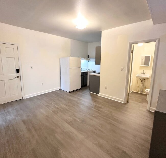 34 Washington St in Rensselaer, NY - Building Photo - Building Photo