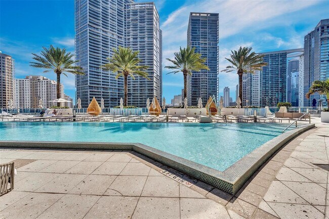 200 Biscayne Blvd, Unit 5001 in Miami, FL - Building Photo - Building Photo