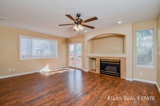 2115 Hibbard Ln in Fountain, CO - Foto de edificio - Building Photo