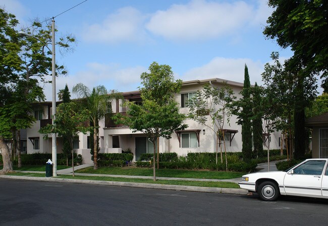 1537 S Hampstead St in Anaheim, CA - Foto de edificio - Building Photo