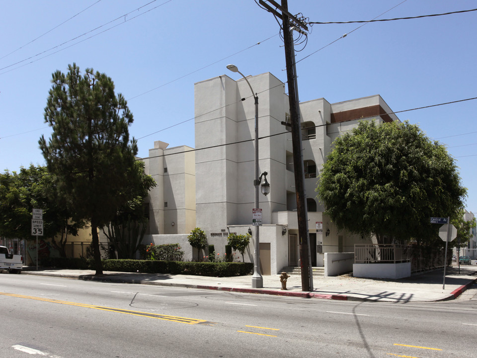 Central Ave Villa in Los Angeles, CA - Building Photo