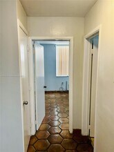 949 Pennsylvania Ave in Miami Beach, FL - Foto de edificio - Building Photo