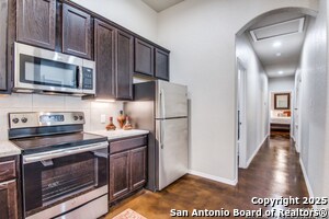 1141 Burek Cross in Seguin, TX - Building Photo - Building Photo