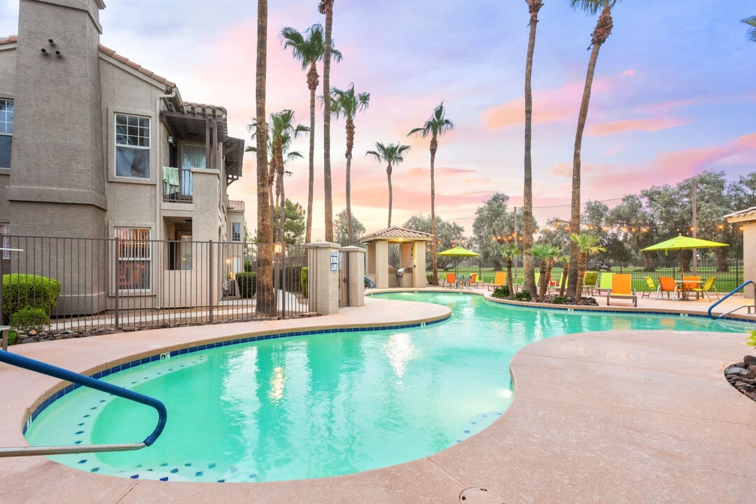 The Linq in Chandler, AZ - Building Photo