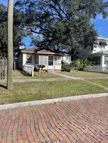 2845 2nd Ave S in St. Petersburg, FL - Building Photo