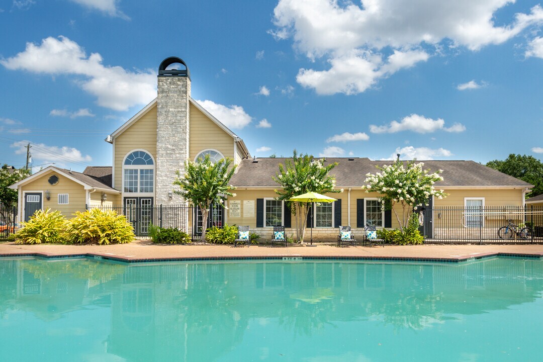 Longboat Key in Houston, TX - Foto de edificio