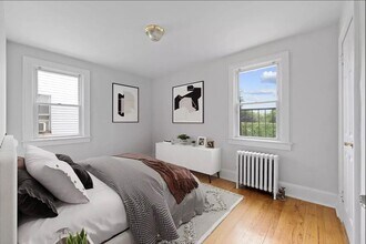 243 Maple Ave in Rockville Centre, NY - Building Photo - Building Photo