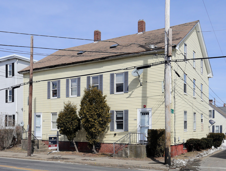 136 Main St in Warren, RI - Building Photo