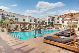 Eddy Redondo Residences in Redondo Beach, CA - Building Photo - Building Photo