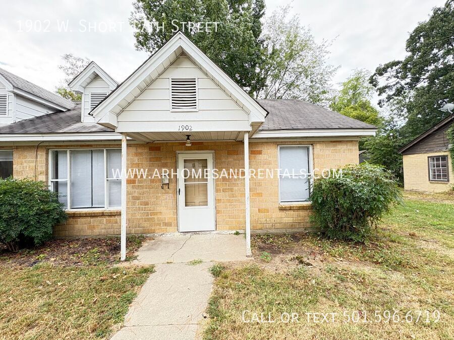 1902 W Short 17th St in North Little Rock, AR - Building Photo