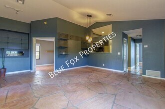 4780 W Lessing Ln in Tucson, AZ - Building Photo - Building Photo