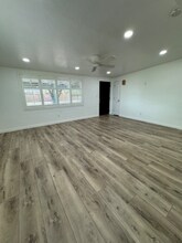 1803 E Miles St in Tucson, AZ - Foto de edificio - Building Photo