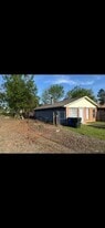218 N Oaks Ave in Midwest City, OK - Building Photo