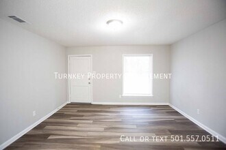 4 Wynne Cir in Little Rock, AR - Building Photo - Building Photo