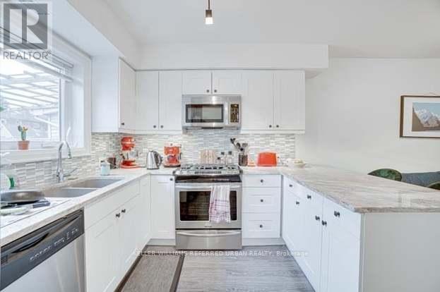 36 Winona Dr in Toronto, ON - Building Photo - Building Photo