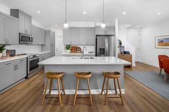 Independence in Dixon in Dixon, CA - Foto de edificio - Building Photo