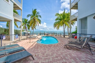 12400 Overseas Hwy in Marathon, FL - Building Photo - Building Photo