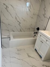 2960 NW 187th St in Miami Gardens, FL - Building Photo - Building Photo