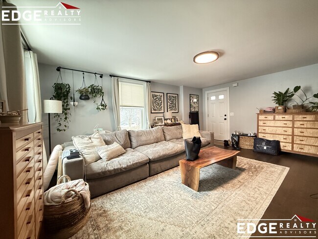 115 Summer St, Unit 1 in Watertown, MA - Foto de edificio - Building Photo