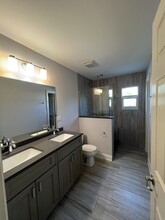 7219 Beloit Ave in Bridgeview, IL - Building Photo - Building Photo