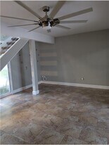 2045 54th Ave in Vero Beach, FL - Building Photo