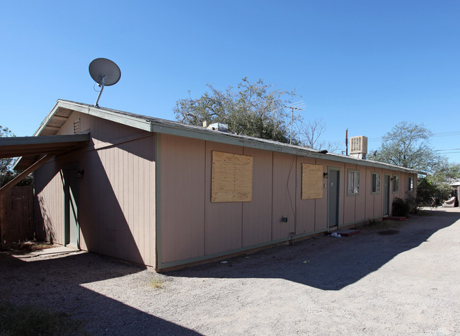 2525 N Columbus Blvd in Tucson, AZ - Building Photo - Building Photo