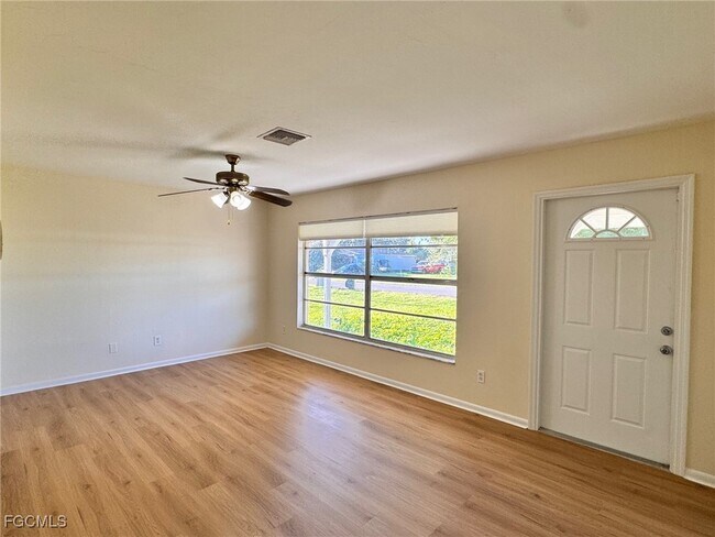 507 Jefferson Dr in Lehigh Acres, FL - Building Photo - Building Photo