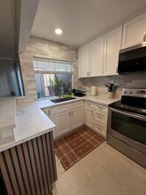 7980 Mission Center Ct in San Diego, CA - Building Photo - Building Photo