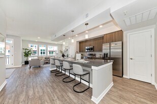 1616 Blacksmith Way, Unit 1616 APT A in Frederick, MD - Building Photo